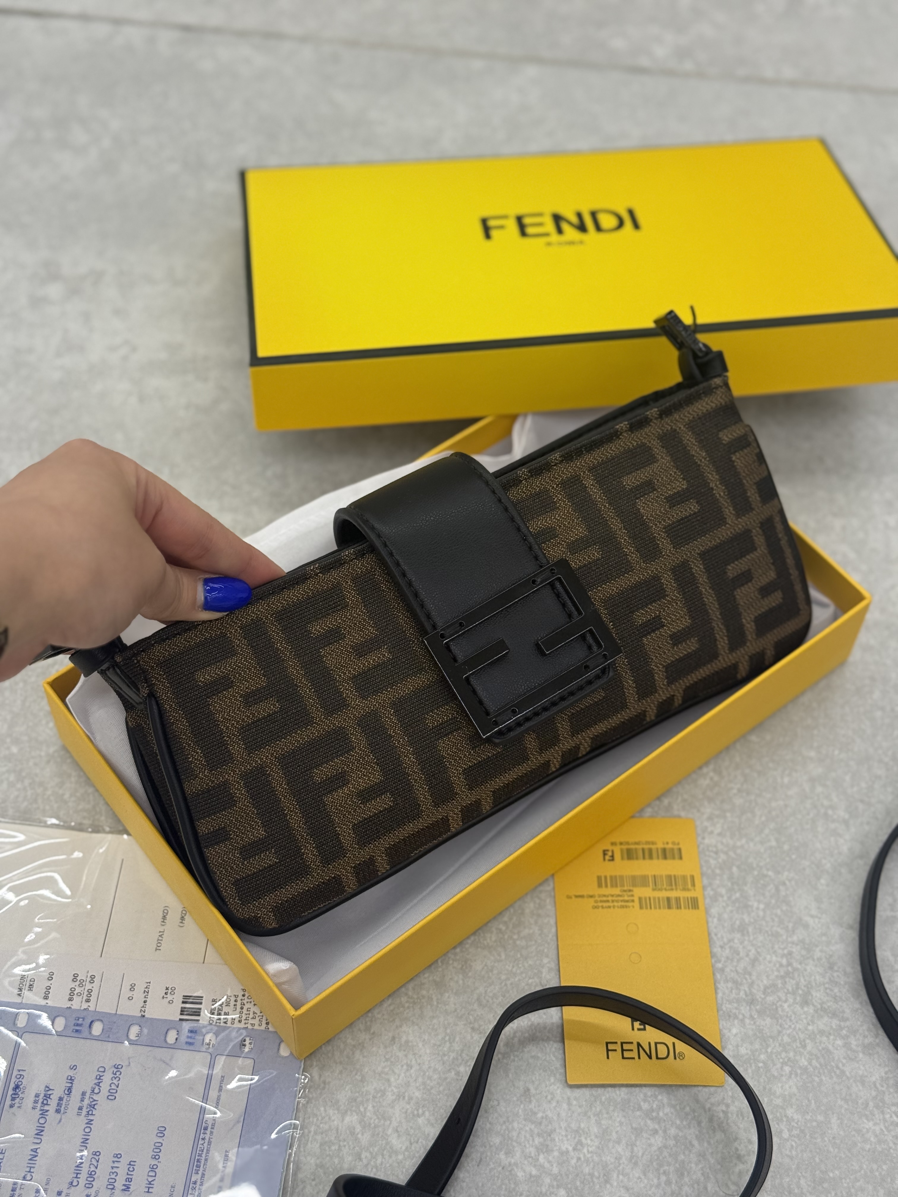 کیف زنانه فندی