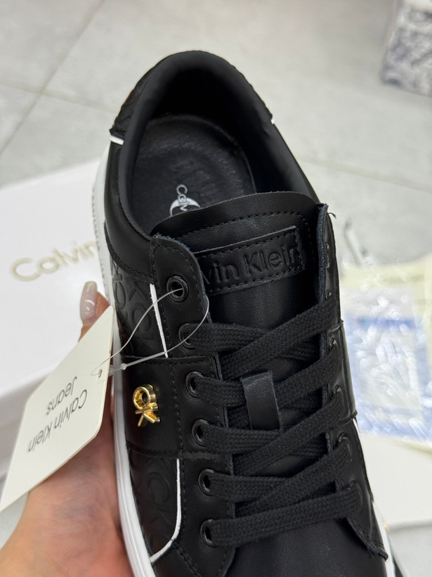 کتونی زنانه کلوین